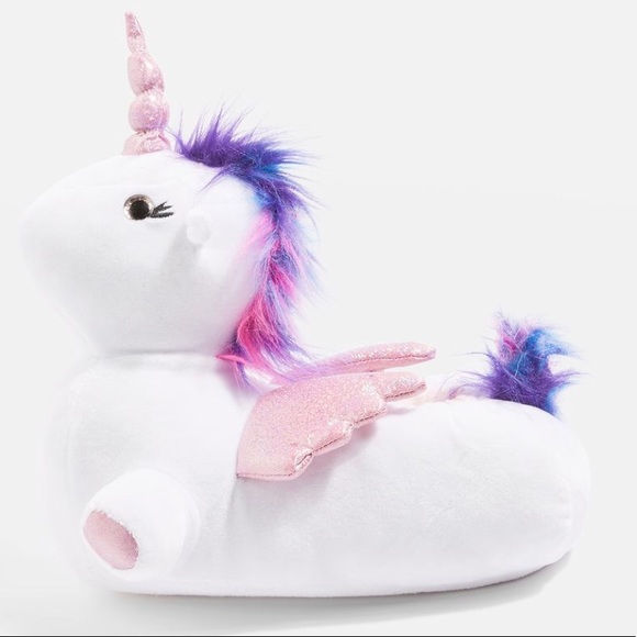 LUNA Unicorn Slippers - Picture 2 of 8
